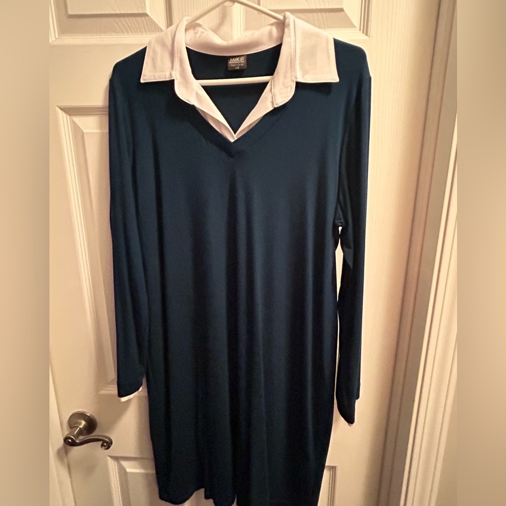 Long Sleeve V-Neck Shirt Dress with White Collar - Blue
